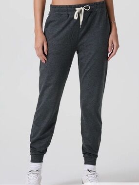 Vuori Performance Jogger